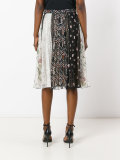 patch print pleated skirt