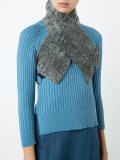 Ara scarf