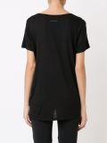 round neck t-shirt