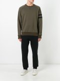 tapered jogging trousers