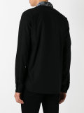 snakeskin-effect collar shirt