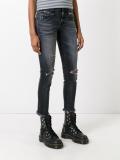ripped jeans 