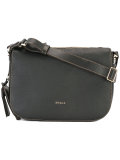 classic shoulder bag