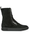 lace-up boots 