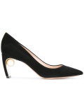 Maeva pearl pumps
