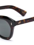 'Looping' sunglasses
