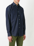 spread collar shirt    