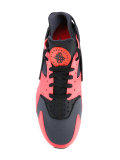 Huarache运动鞋