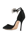 Sicariata pumps
