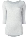 three-quarters sleeve T-shirt