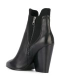 'Bazar' boots