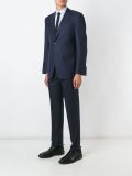 两件式西装套装