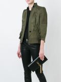 'Classic Monogram'手拿包