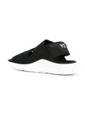 Qasa sandals