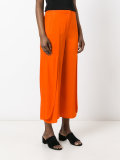 cropped pants
