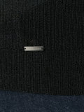 V-neck jumper