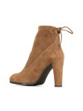 'Mitten' boots
