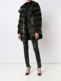 'Reax' coat