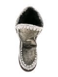 'Eskimo' boots