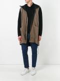 zipped sleeveless coat