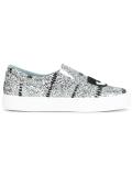 #findmeinwonderland sneakers