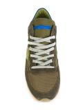 lateral patch sneakers