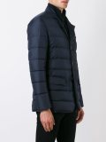层搭衬垫夹克