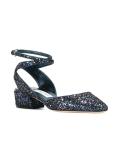Vicky 30 pumps