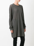 oversized T-shirt