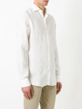 spread collar shirt    