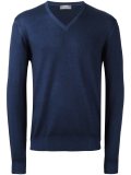 V-neck pullover