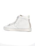 star patch hi-tops