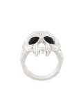skull ring 