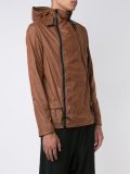 'Mutable Windbreaker'夹克