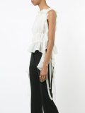 ruffled blouse 