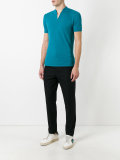 slit neck T-shirt