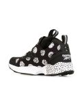 'Insta Pump Fury Road'运动鞋