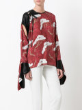 elongated sleeve blouse