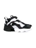 'Instapump Fury'运动鞋