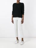 round neck jumper