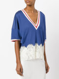 lace detail V-neck top