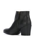 pointed toe ankle boots