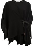 tie-fastening jumper 
