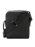 zip up shoulder bag