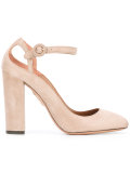 ankle strap pumps 
