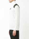 shoulder panel lightweight jumper