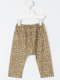checked trousers 