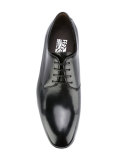 lace up shoes