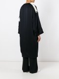 系腰带大衣