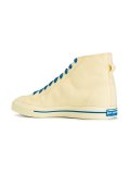 logo lateral hi-tops